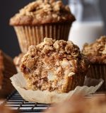 Apple Crumb Muffins